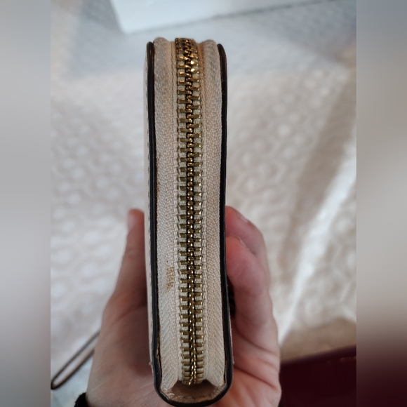 TORY BURCH - Picture 4 of 7